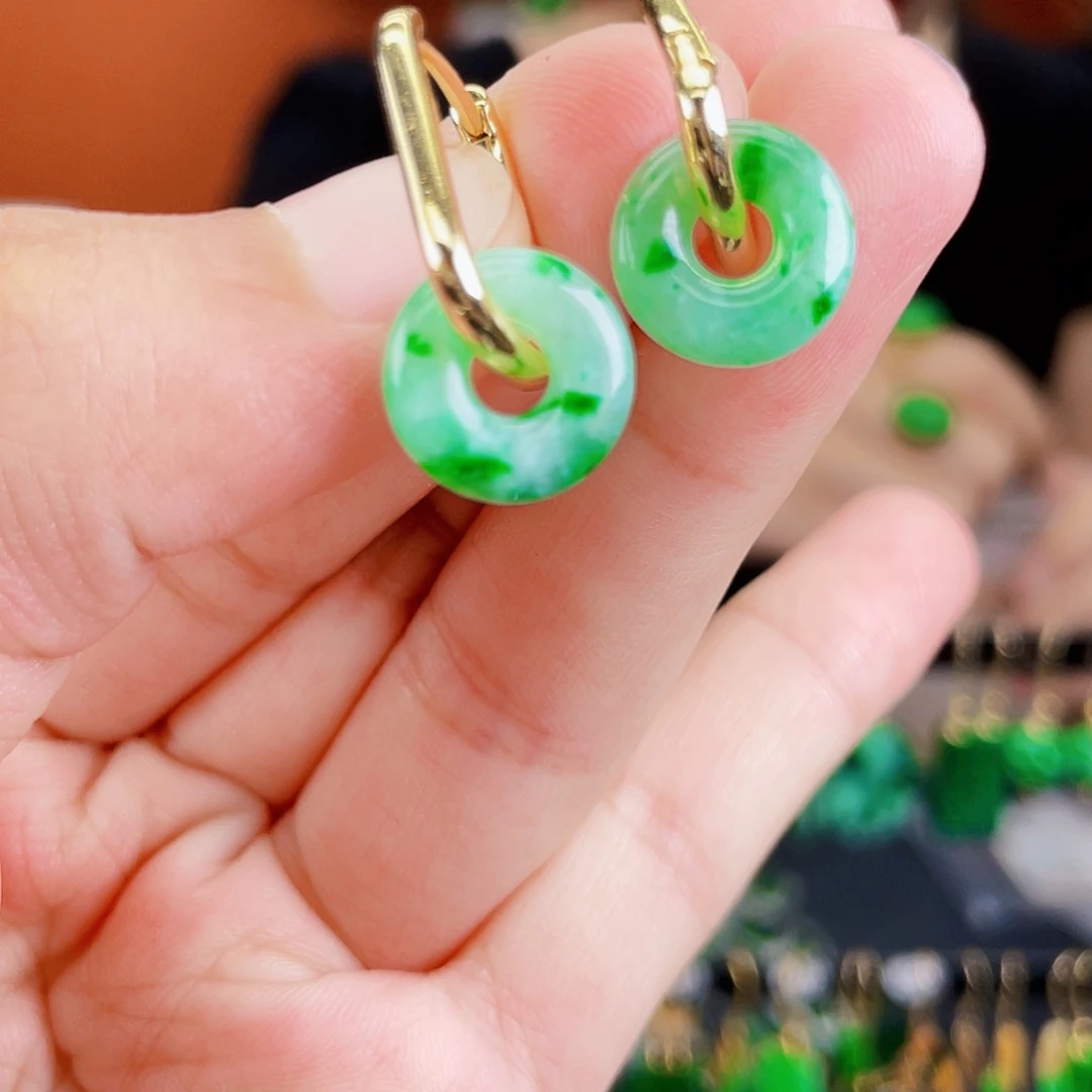 翡翠未镶嵌耳饰饰品