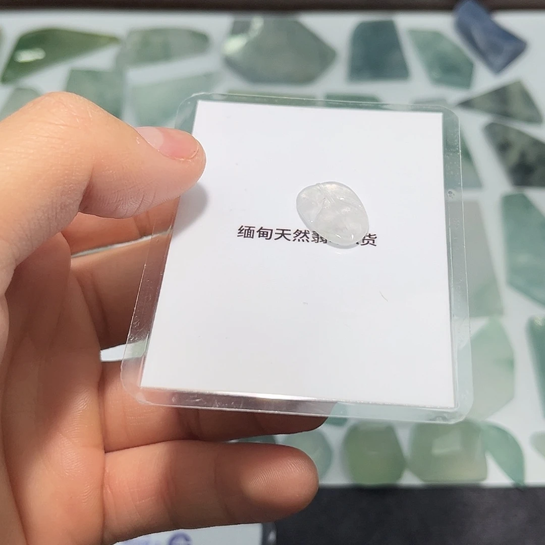 翡翠未镶嵌颈饰5778