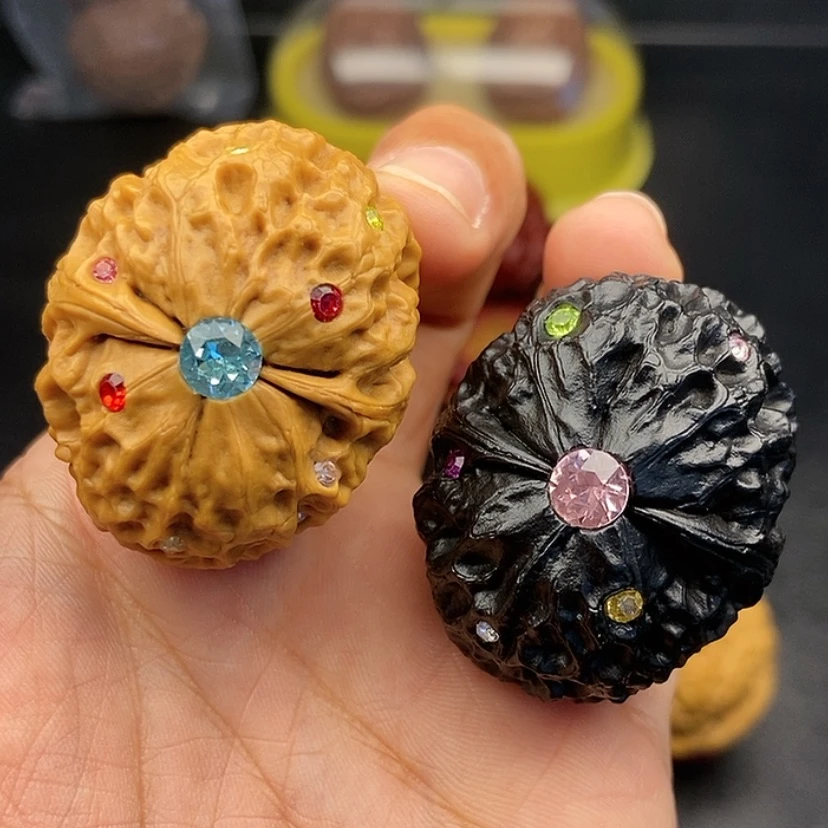 【闪购商品】把件文玩核桃39尺铁绣球