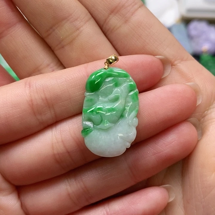 翡翠颈饰未镶嵌吊坠