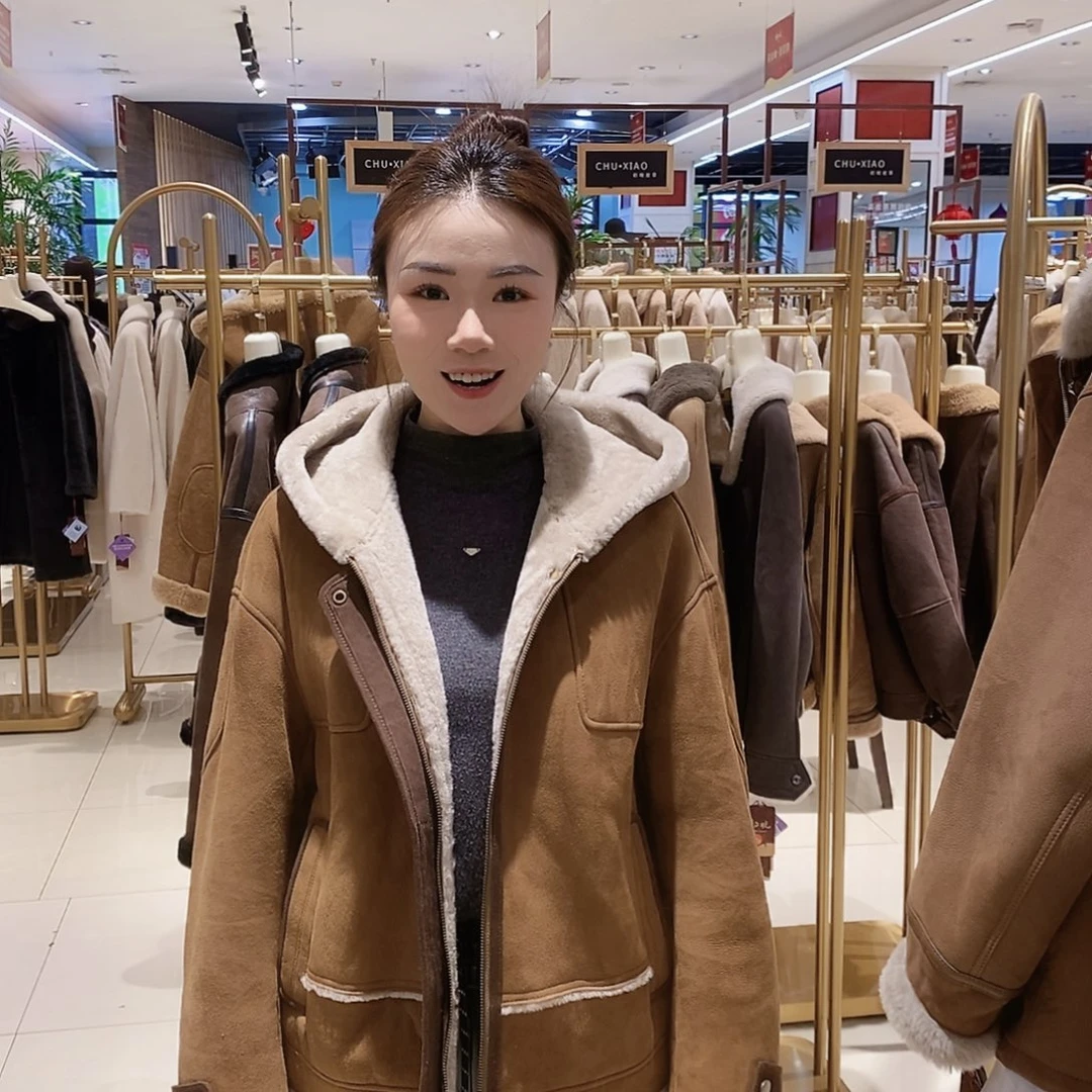 闪3 初晓皮草 初晓皮草