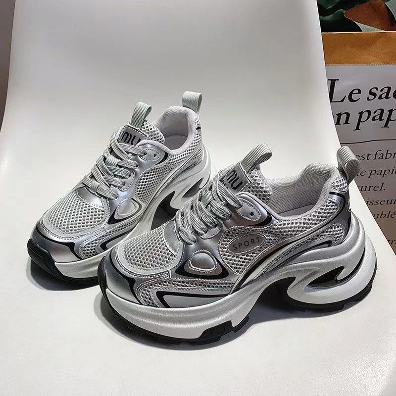 爆款百搭厚底老爹鞋女春秋小个子增高2025新款炸街软底运动休闲鞋