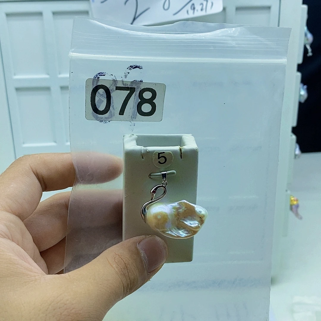 颈饰合金淡水珍珠