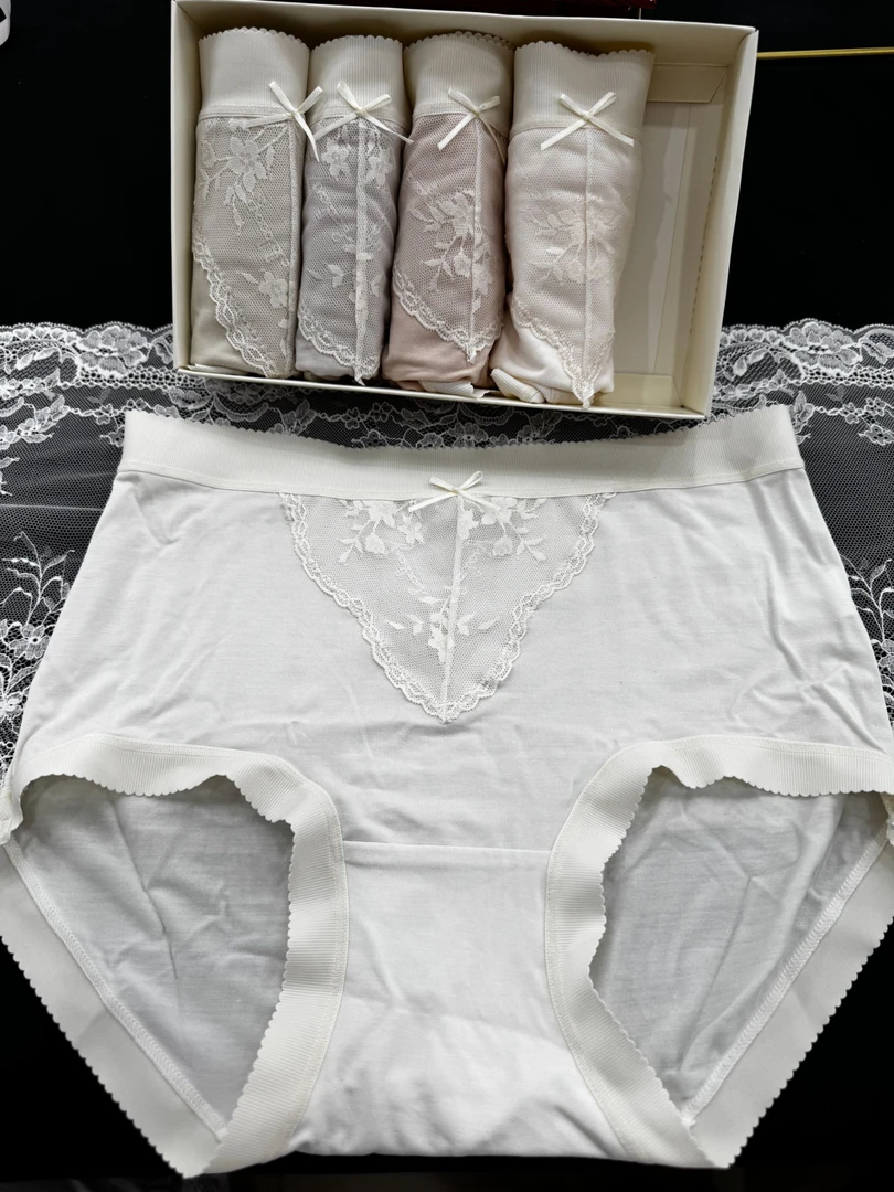 莫代尔蕾丝花边女士内裤