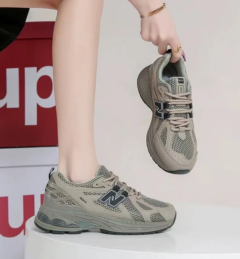 KC8113时尚复古老爹鞋女2025夏季新款透气防滑休闲百搭拼接运动鞋