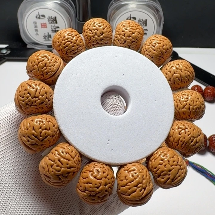 桃核手串七*七张小春磨盘桃核手串