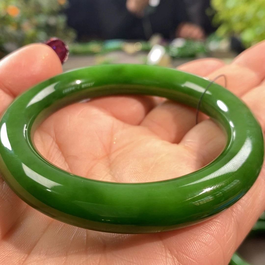 和田玉（碧玉）手镯未镶嵌