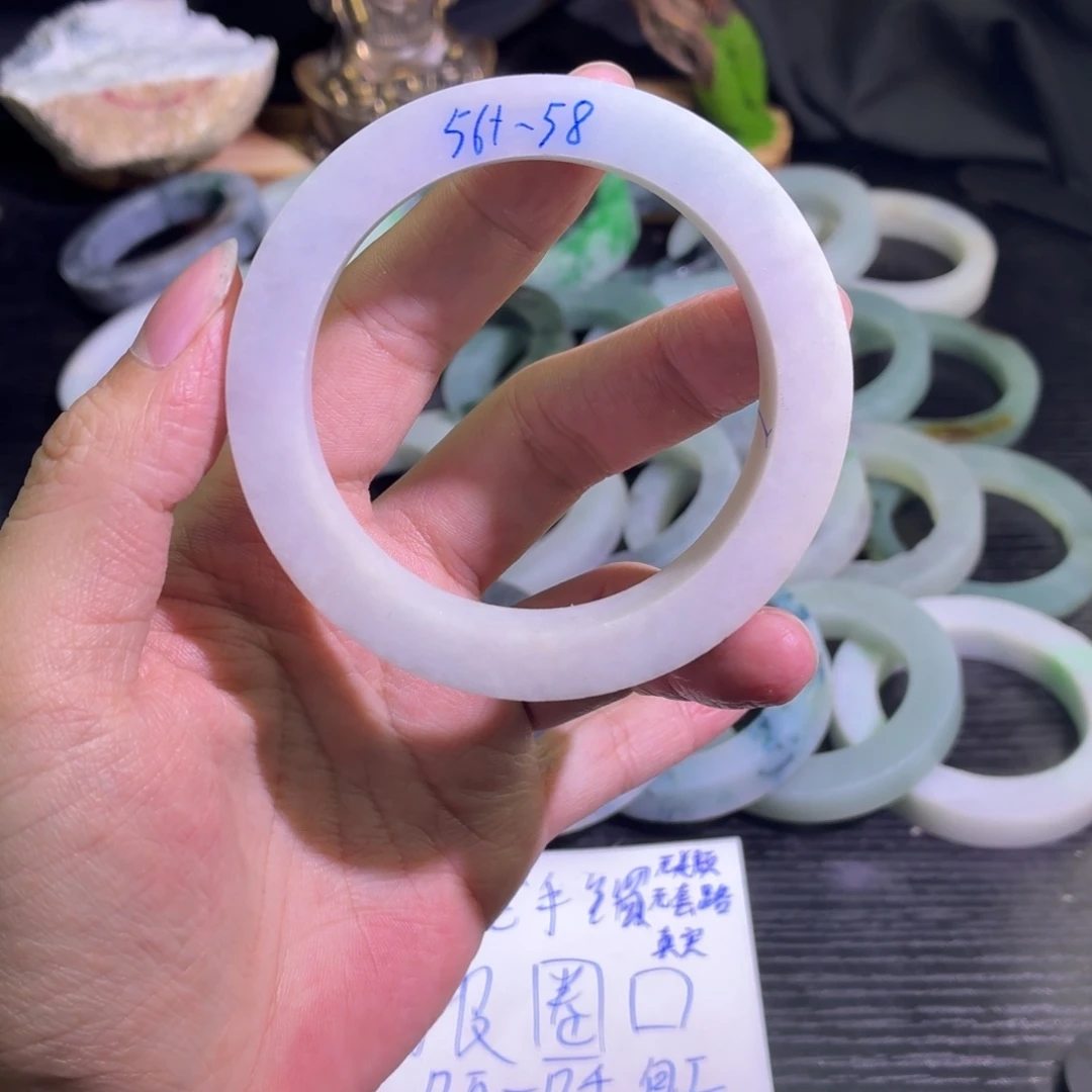 定制翡翠未镶嵌天然翡翠A货毛胚手镯定制