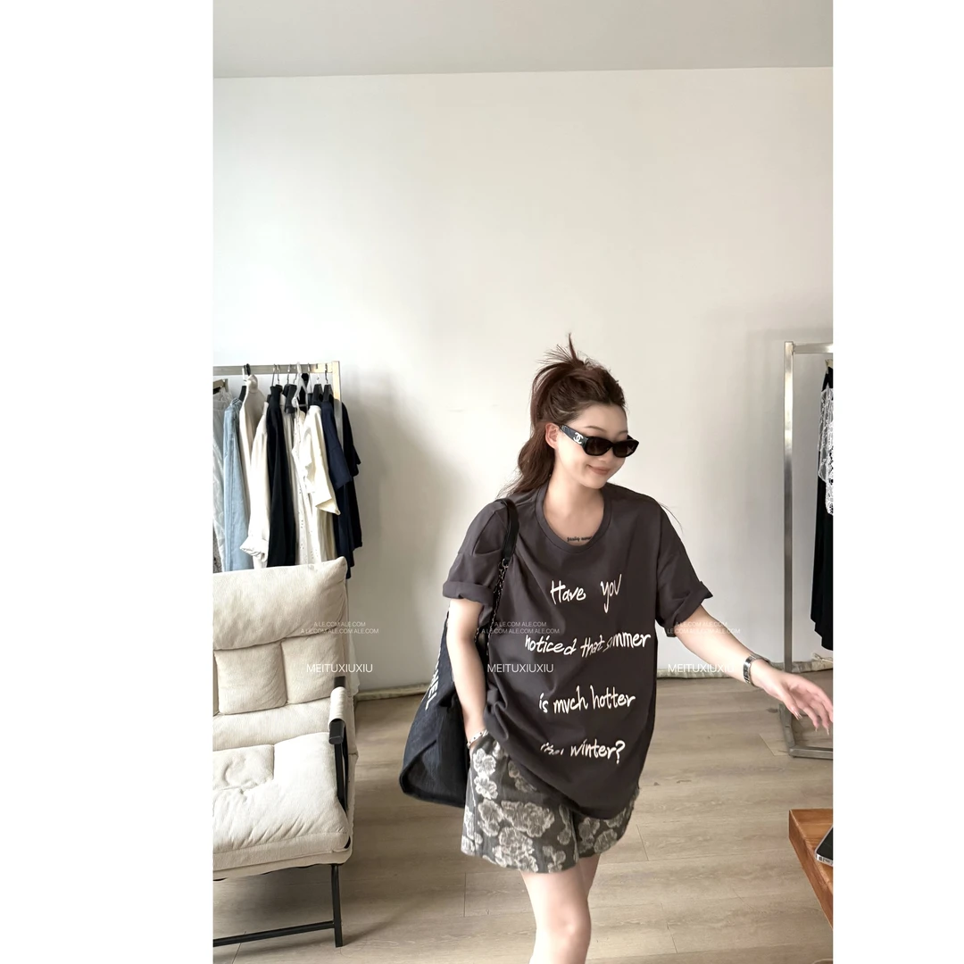 【阿乐家】大码微胖“休闲主义“白色字母印花宽松简约休闲T恤