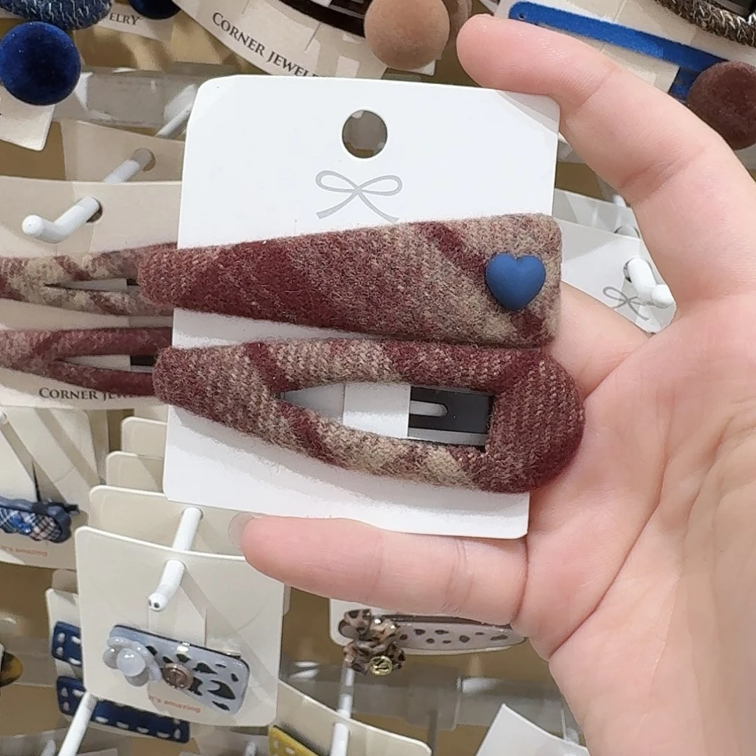 非金属布艺红色格子爱心拜拜ab