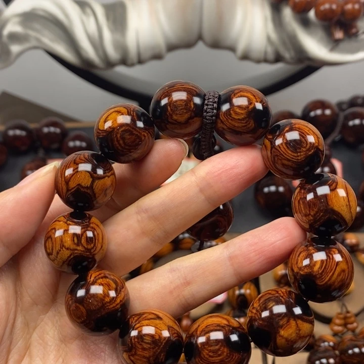 【闪购商品】黄花梨/降香黄檀2.0黄金底对眼鬼脸