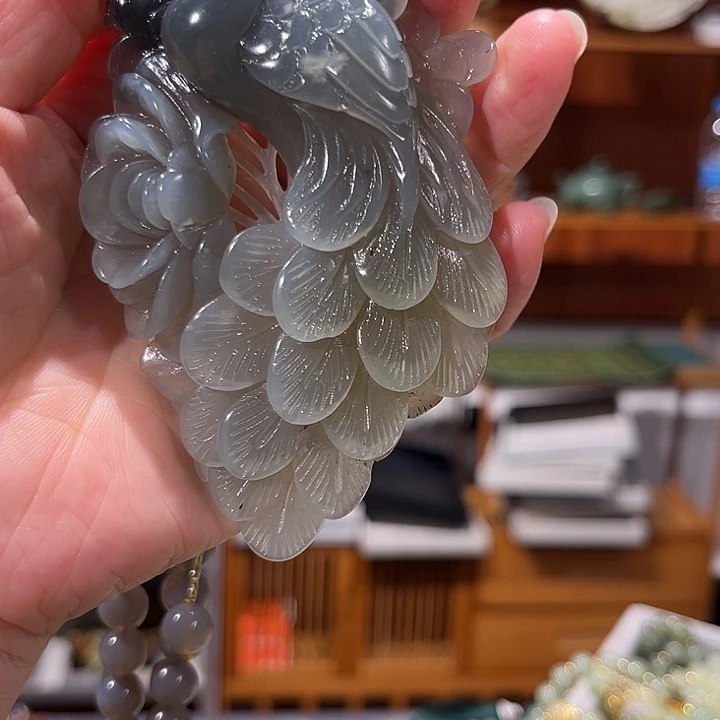 未镶嵌岫玉毛衣链
