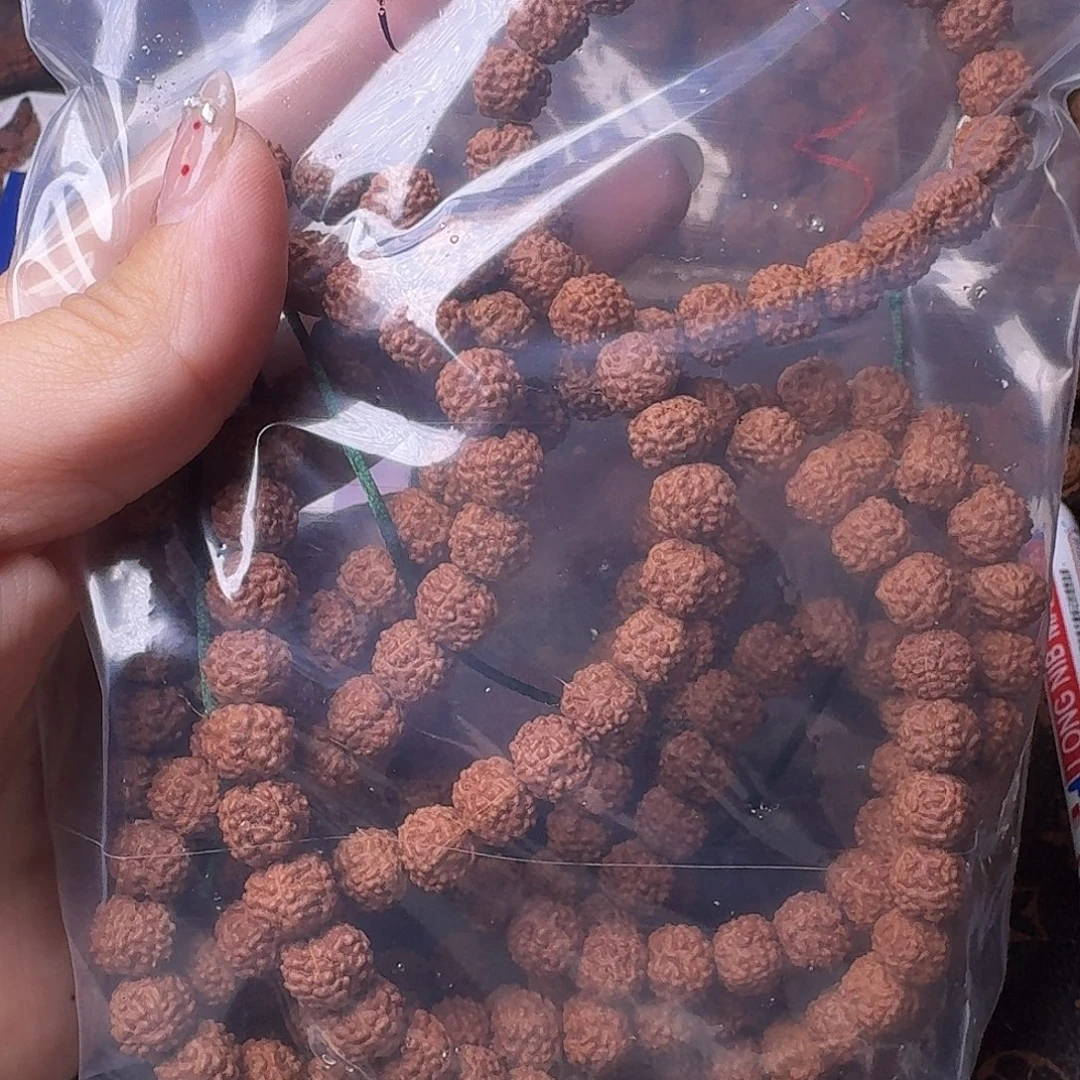金***多吊坠金刚菩提108不挑有瑕疵2条