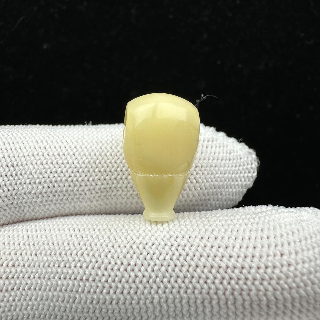 Y7088天然原矿蜜蜡 鸡油黄白花三通 11*19mm抖音基地质检发货