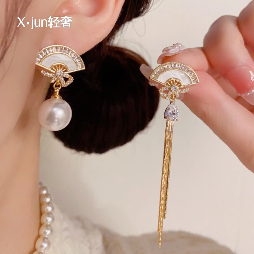 铜合金耳饰 韩版轻奢板材扇形不对称珍珠流苏耳坠百搭高级感耳饰