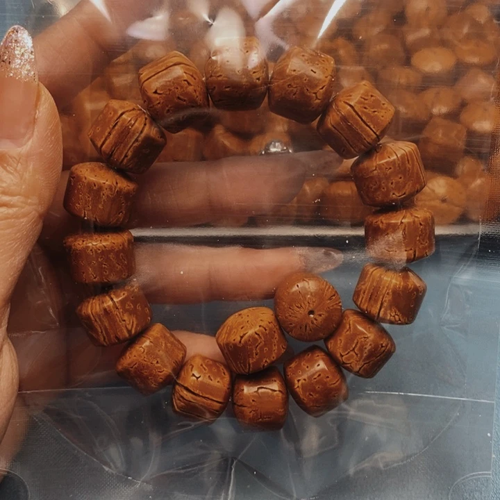 桃核手串五谷丰登16花皮色差16颗