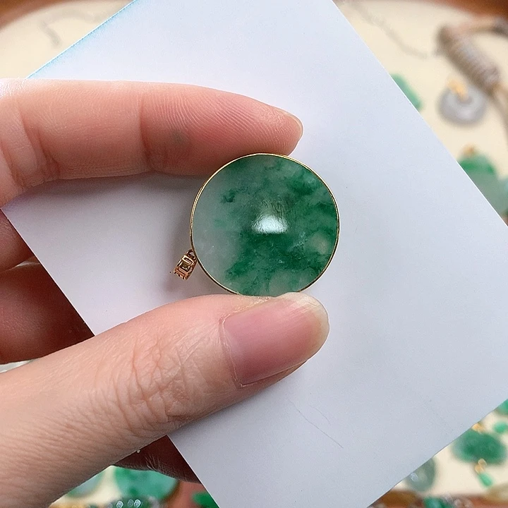 颈饰18K金镶嵌翡翠863256467