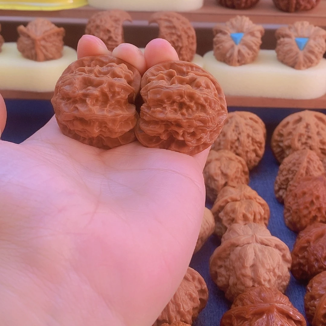 全品40磐石文玩核桃打底