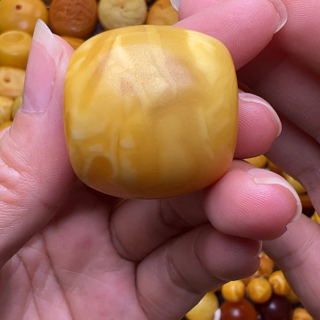 蜜蜡未镶嵌珠宝奇石30.9加