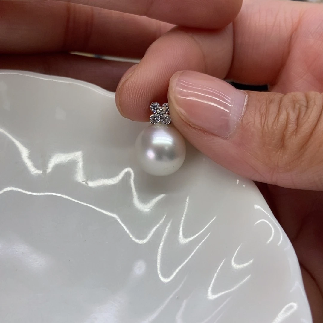 海水珍珠18K金镶嵌吊坠(不含链)