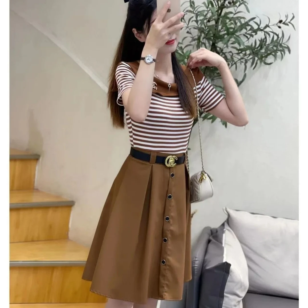 设计感小众方领拼接条纹假两件连衣裙女2023夏季气质时尚显瘦裙子