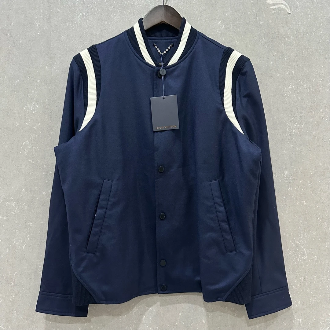 未使用 LouisVuitton/路易威登 羊毛夹克外套46码/004159
