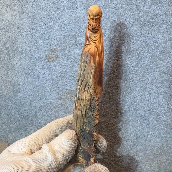 崖柏摆件手把件等