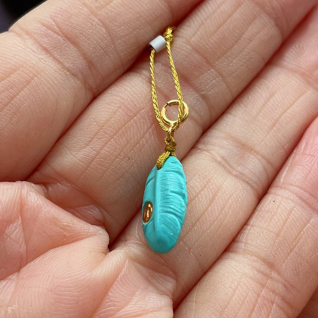 绿松石颈饰未镶嵌