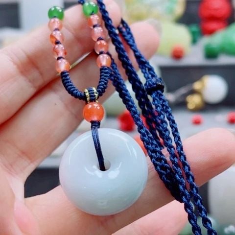 翡翠未镶嵌颈饰多样性发货一件