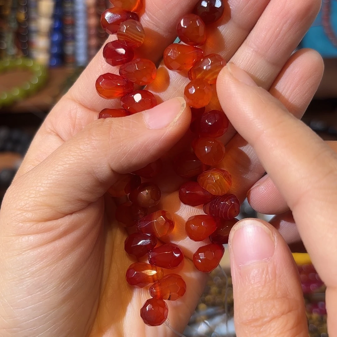 玛瑙/玉髓未镶嵌珠宝半成品红玛瑙水滴8-12一条