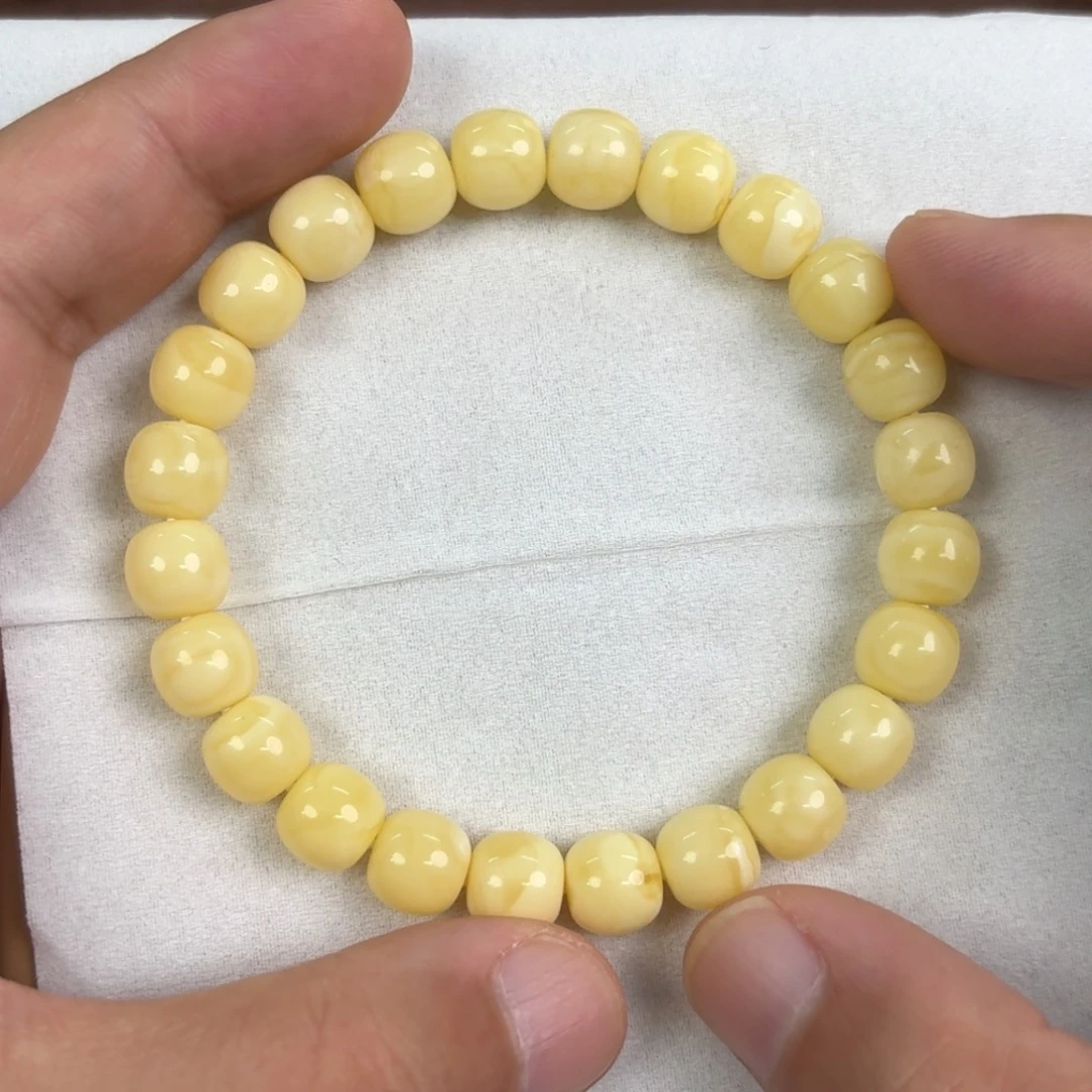 琥珀未镶嵌裸石0330000000