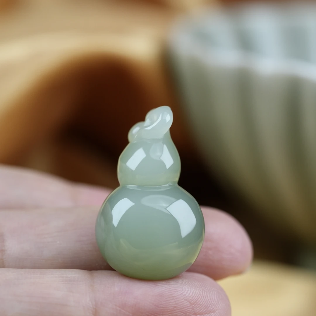 俄罗斯碧玉粉青葫芦吊坠玉石和田福禄玉佩挂件男女