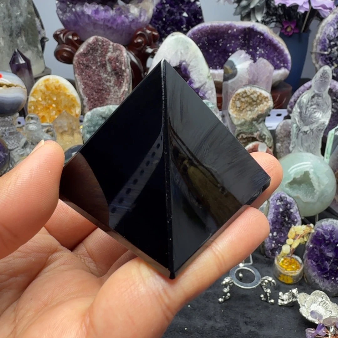 摆件紫晶未镶嵌黑曜石