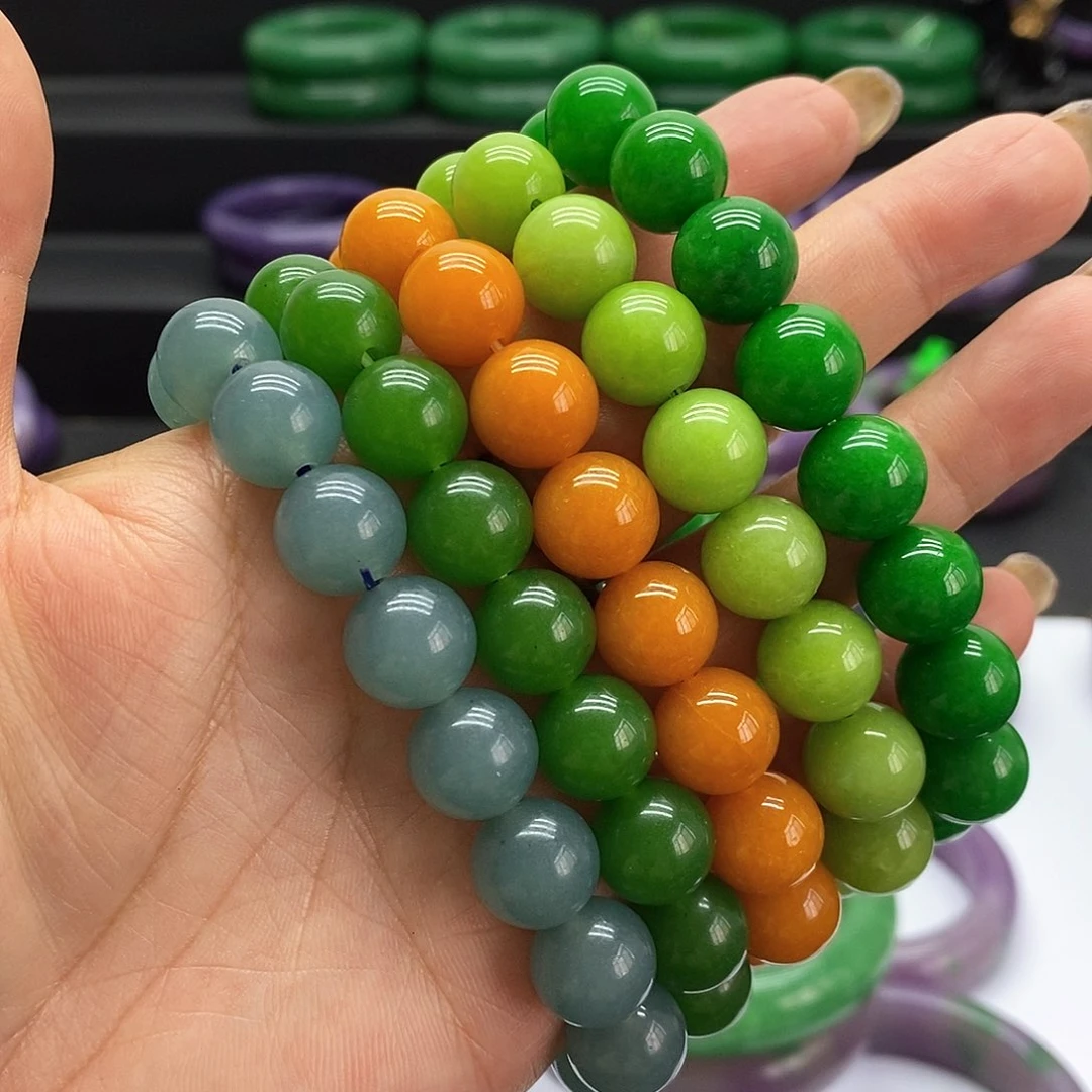 未镶嵌石英质玉（佘太翠）珠宝奇石