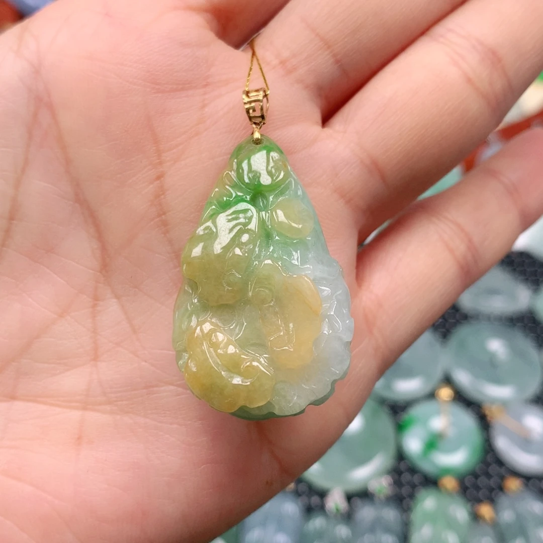 【闪购商品】翡翠吊坠(不含链)18K金镶嵌