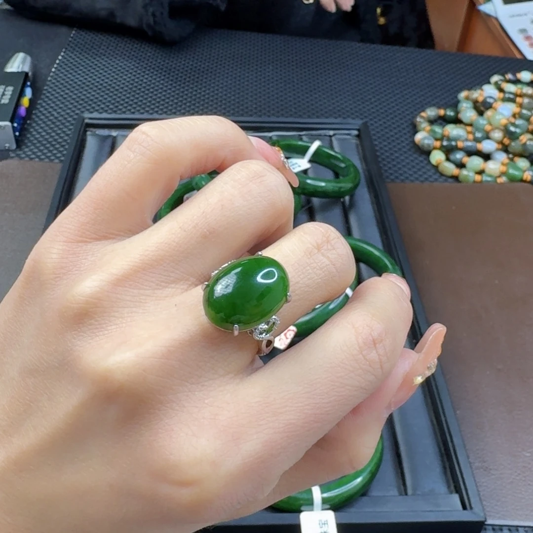 和田玉（碧玉）戒指合金
