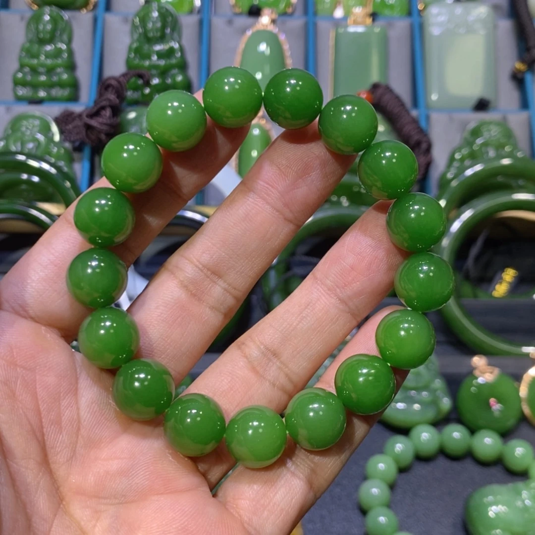 【闪购商品】和田玉吊坠(不含链)未镶嵌俄七辣阳绿手串 12