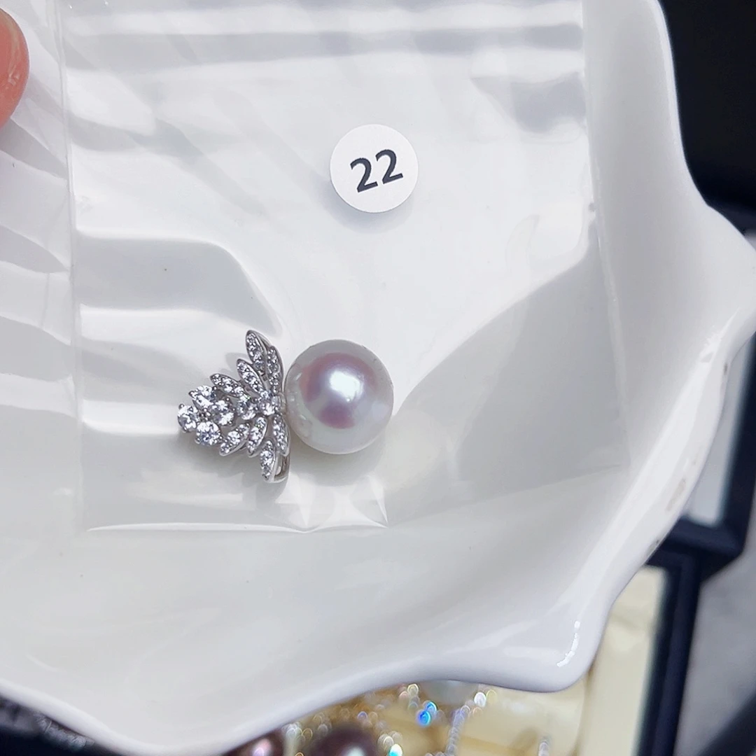 银S925镶嵌淡水珍珠耳饰