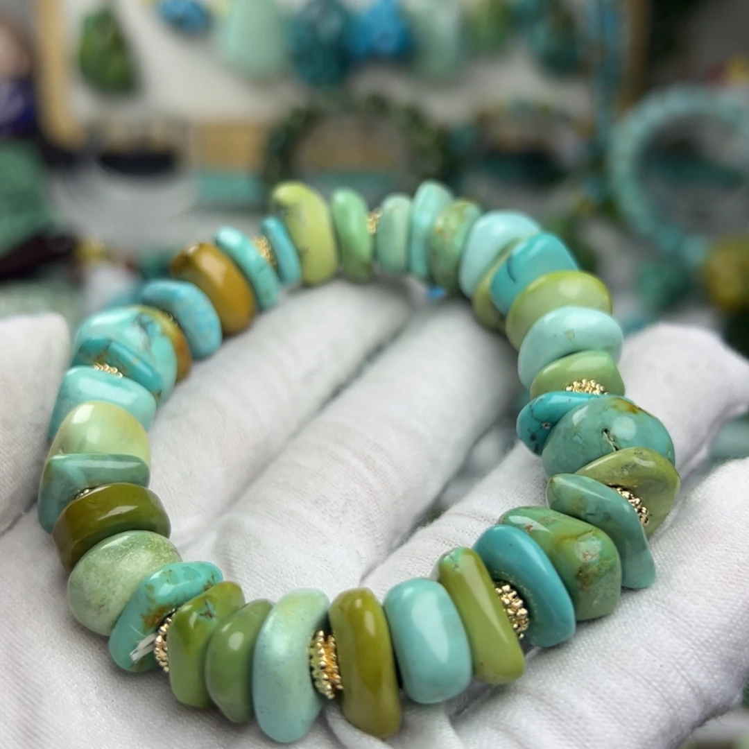 绿松石未镶嵌珠宝奇石