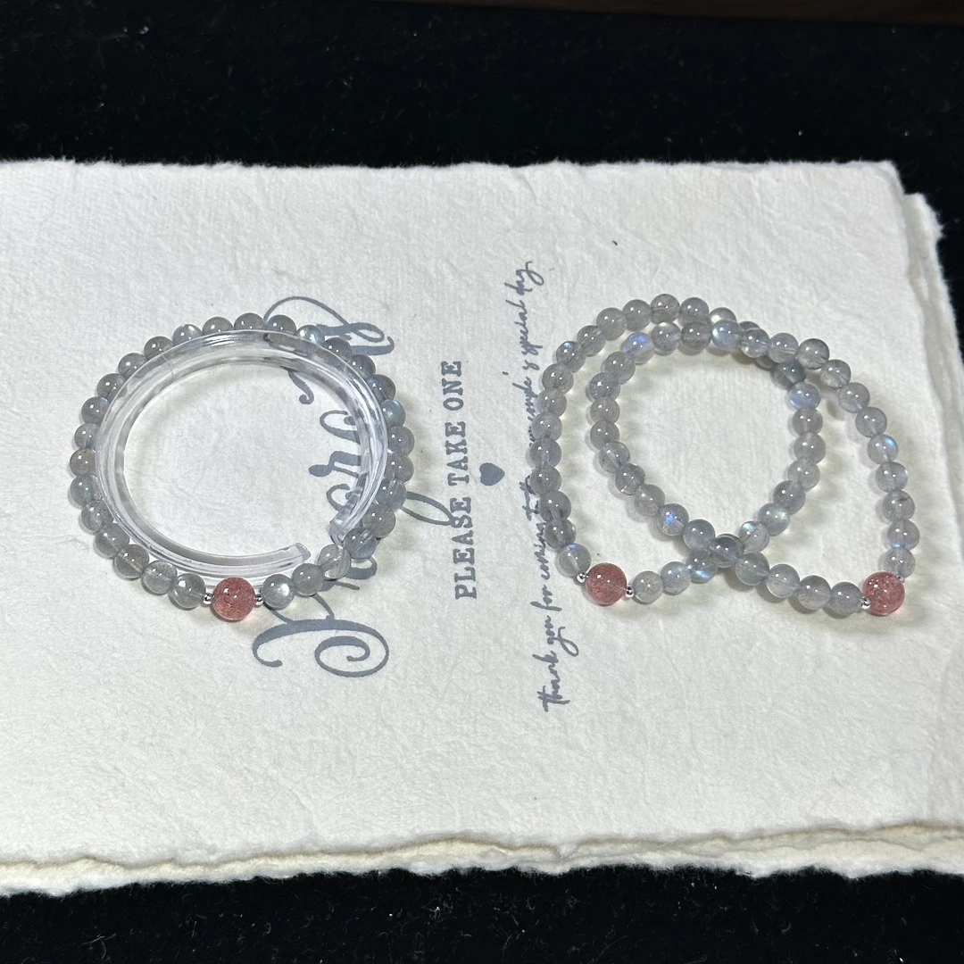 《贩卖晚安》天然灰月光+草莓晶单珠925银配饰手串 6mm