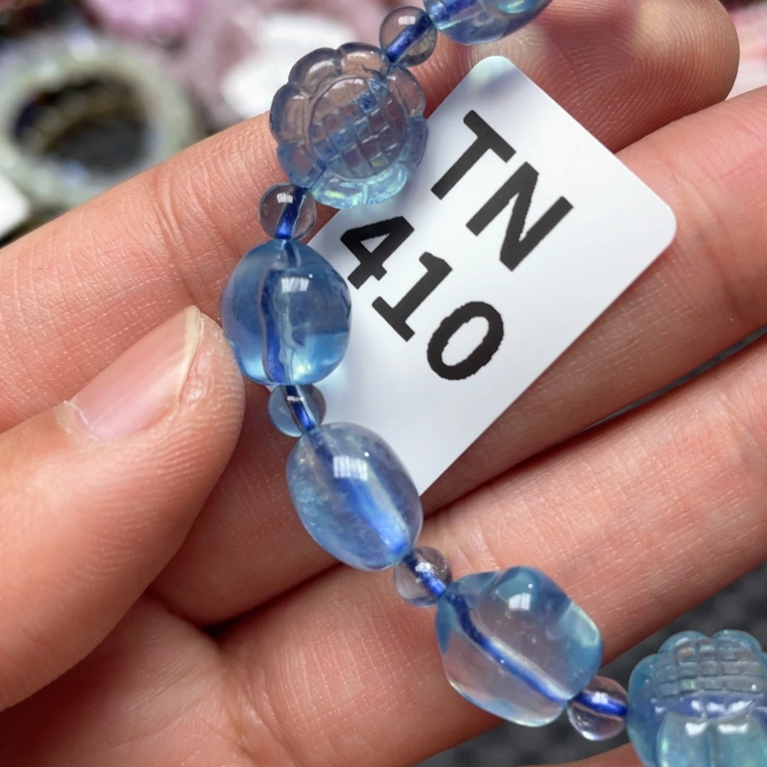 水晶多样性发一只未镶嵌A***?