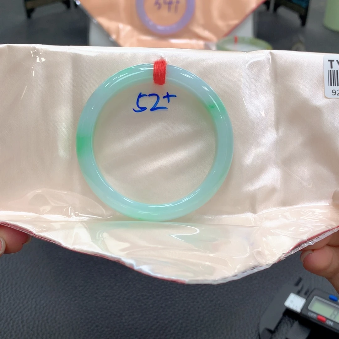 未镶嵌手镯翡翠翡翠