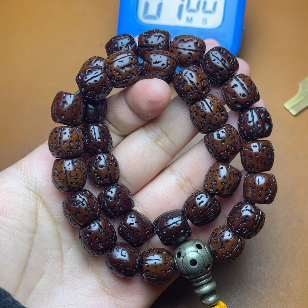 可***可玻璃颈饰啦啦啦啦啦啦