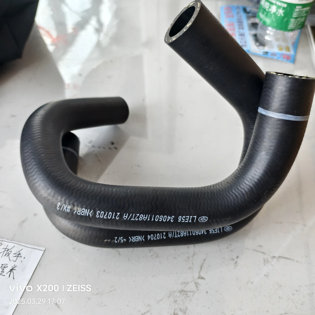 解放原厂转向助力进油管型号A82T转向助力油管