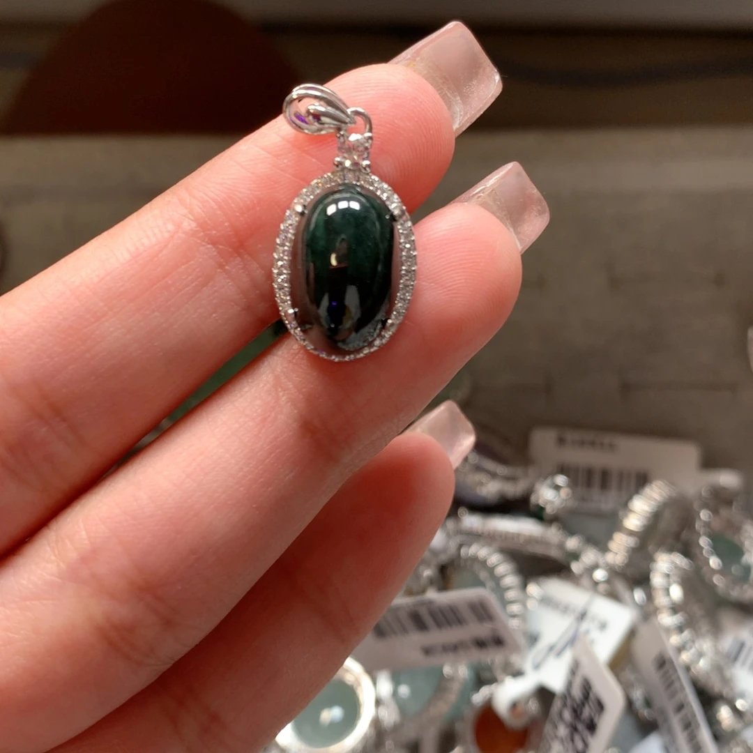 翡翠戒指银S925镶嵌吊坠555