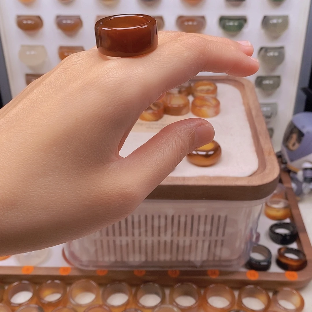 蒜***泥未镶嵌戒指玛瑙/玉髓港18