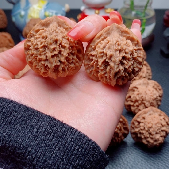 核桃山地果皇冠40