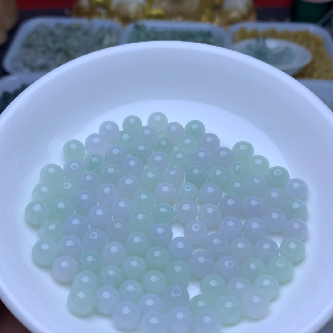翡翠散珠卡6.3冰绿白30个