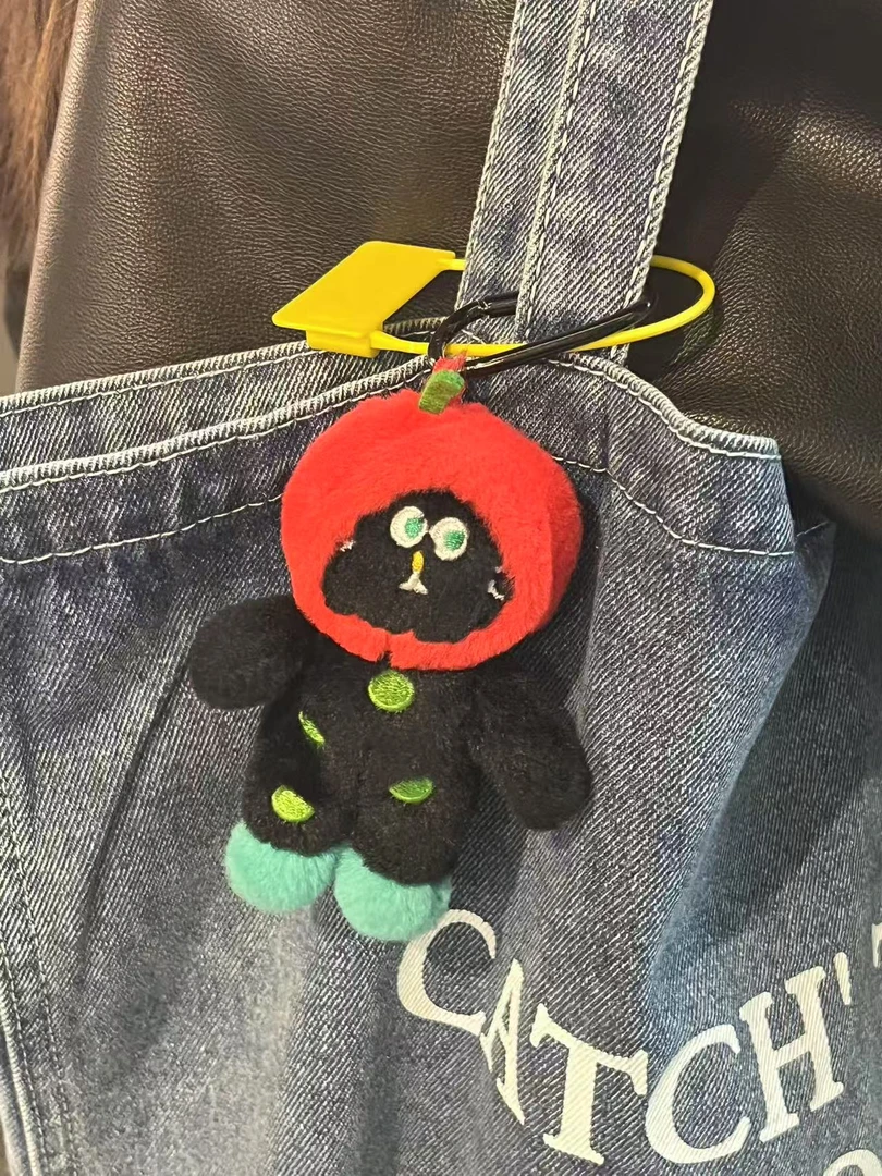 25年韩国甜酷穿靴子的猫毛绒公仔挂件可爱包包挂件情侣挂饰钥匙扣