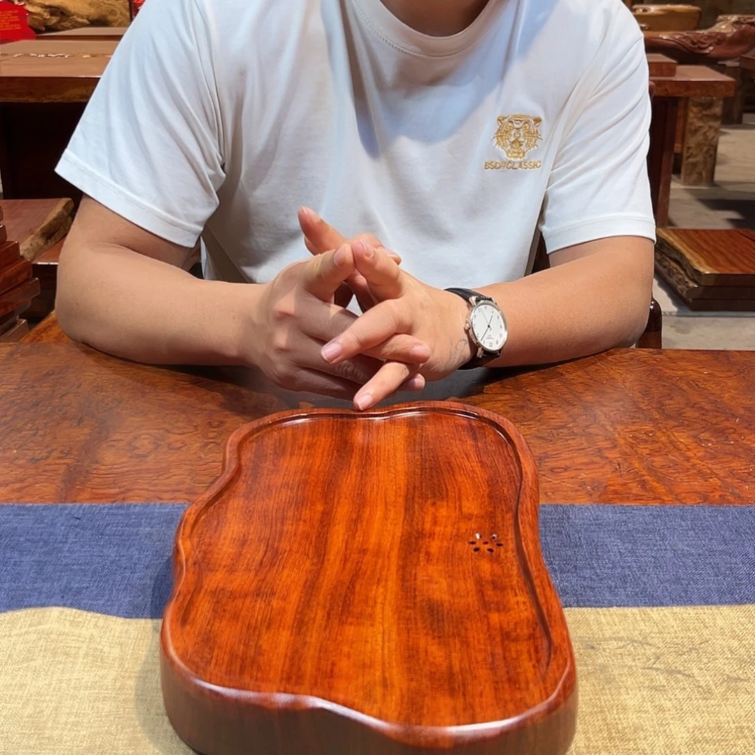 玉木（非红木类）巴花学名古夷苏木